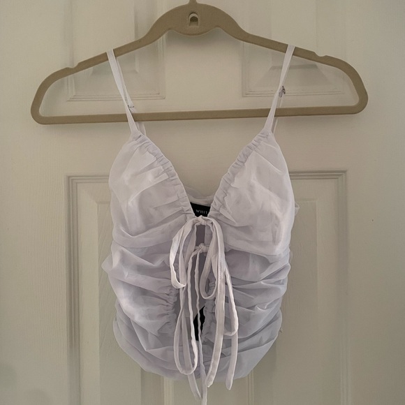 White Fox Beautiful Stranger Crop Top (xs) - Picture 3 of 4